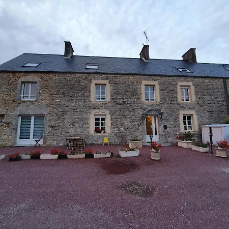Gites De Line Marvie Surtainville Exterior photo